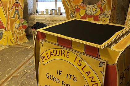 Panto-Ever-After-Set-Props1