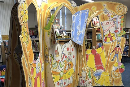 Panto-Ever-After-Set-Props2
